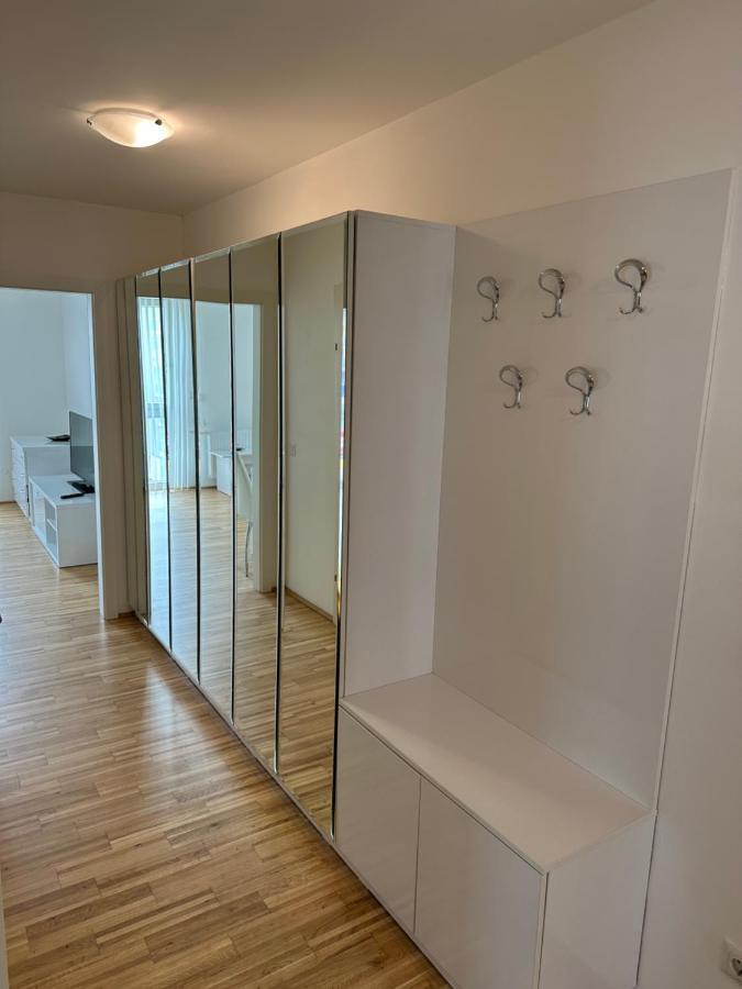 Hauptbahnhof Ferienwohnung Am Park Βιέννη Εξωτερικό φωτογραφία