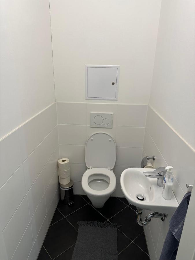 Hauptbahnhof Ferienwohnung Am Park Βιέννη Εξωτερικό φωτογραφία